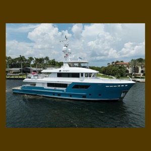 Yachts & Boats